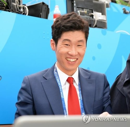 This file photo taken on June 18, 2018, shows former South Korean football player Park Ji-sung at Luzhniki Stadium in Moscow, ahead of the 2018 FIFA World Cup Group F match between Germany and Mexico. (Yonhap)