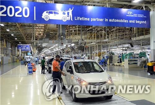 This undated file photo provided by Hyundai Motor shows the carmaker's assembly line at its plant in Chennai, India. (PHOTO NOT FOR SALE) (Yonhap) 