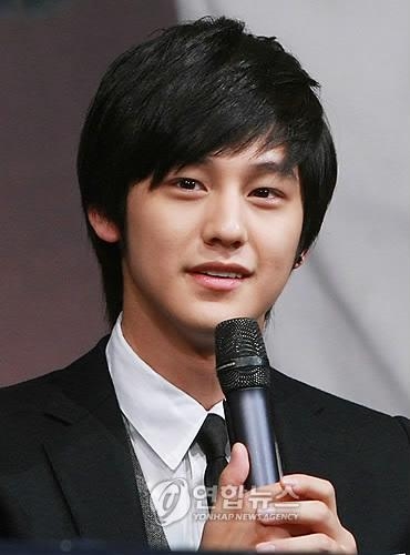 '꽃보다 남자' 김범, 또 교통사고로 부상 - 2