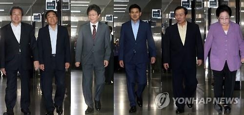 친박 "6일 사퇴 마지노선"…유승민, 마이웨이 '일로매진' - 2