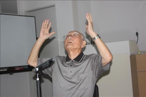 사진 6천장에 담은 86세 나가사키 피폭자의 '평화 호소' - 2