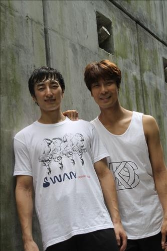 "자다가 벌떡 깰 만큼 힘들지만…안무가로 성공 꿈꿔요"1