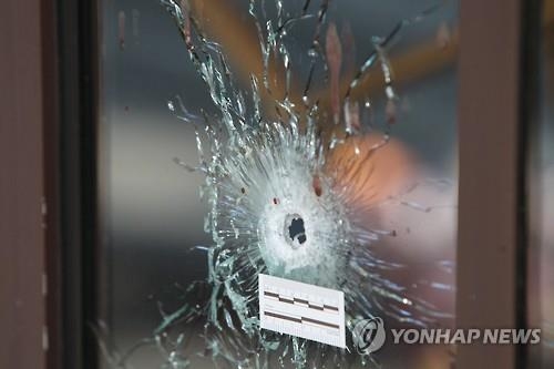 <파리 테러> "IS, 민간인 대량살상으로 전략 이동"…대외 테러조직 신설 - 2