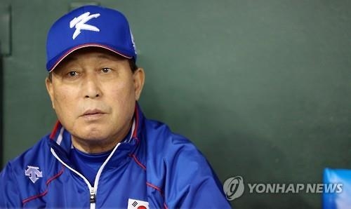 <프리미어12> 한·일전에 일본인 심판…또 상식 밖 운영 - 3