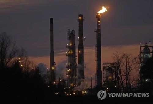 원자재價 고점대비 3분의 1…韓 관련 업체들 신용등급 강등 - 2