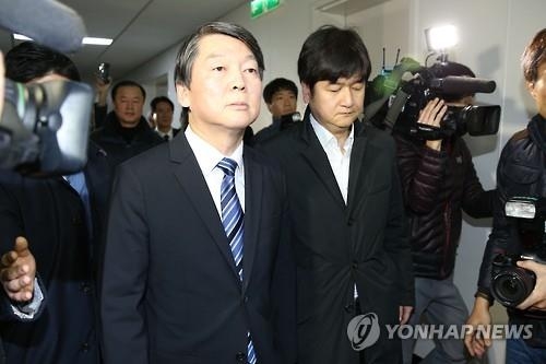 '文-安 파국 막자' 중도·중진들 완충 나서…변곡점 맞을까(종합) - 3