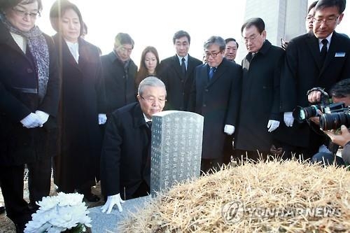 김종인 "광주, 희망없어 분열…희망정당으로 태어날 것" - 2
