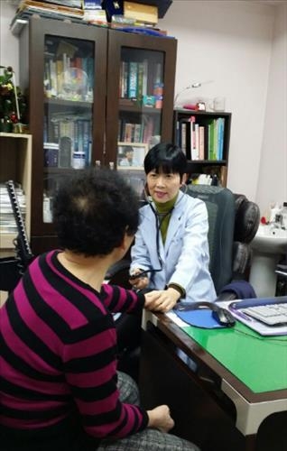 <사람들> 원미동 참의사 김서영 "어르신들은 모두 엄마 아빠죠" - 3