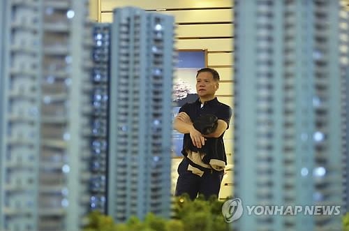 中 신규주택 가격 6개월만에 최대 상승…당국 지원 영향 - 2