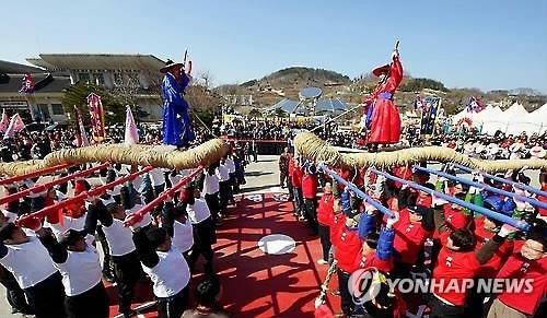 <주말 N 여행> 강원권: 강릉·삼척에 '달도 복도 휘영청∼' 축제 풍성 - 2