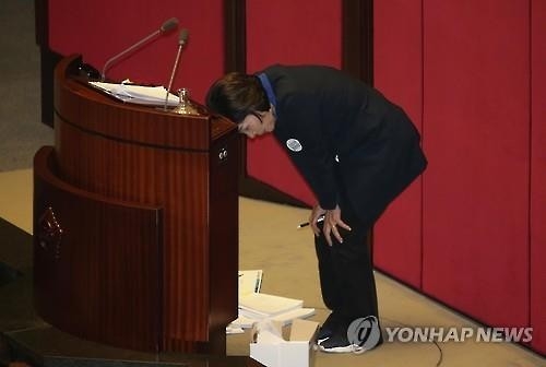 내일 선거법 처리 앞두고 '필리버스터 정국' 분수령 - 3
