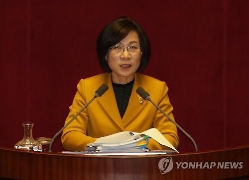 본회의장의 안과 밖 …野 필리버스터 vs 與 피켓시위 - 2