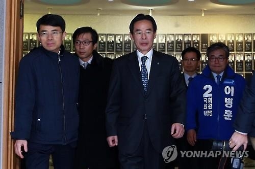 더민주, '김종인發 공천룰 수정' 전운…당무위 기로 - 3