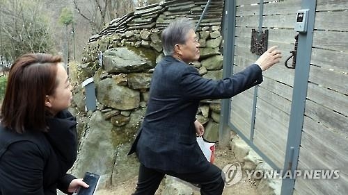 문재인, '친노 좌장' 이해찬 공천 배제에 "할 말 없다"(종합) - 4