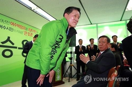 "野 연대는 구태" vs "與 어부지리 안돼" vs "3당체제로" - 3