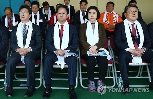 대구 '친유 3인방' vs 與공천자 12인 미묘한 갈등 - 2