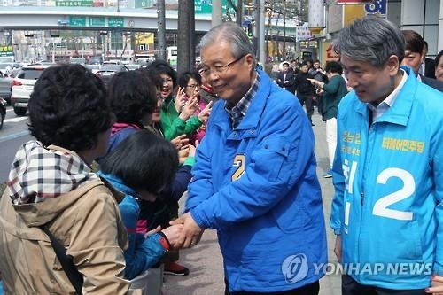 <총선 D-11> 더민주, 호남사수 총력…국민의당에 "野 분열세력" - 2