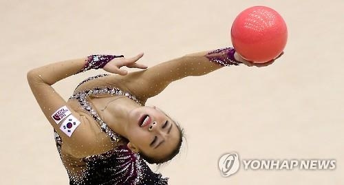손연재, 리우 올림픽 태극마크 획득…선발전 최종 1위 - 3