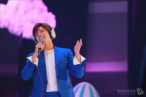 박보검, 대만서 2천500명 팬과 만나…"사랑에 보답" - 2