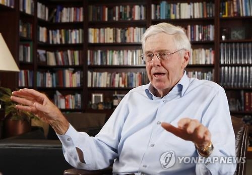 美공화 '자금줄' 코크 형제, 힐러리 지지로 갈아타나 - 2