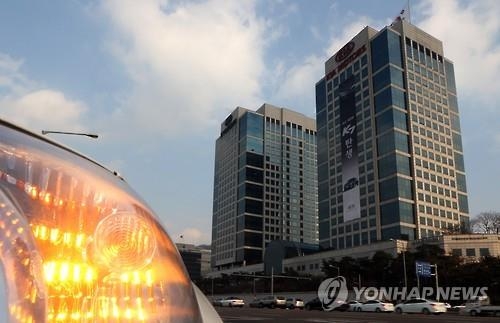올해 첫 분기 실적, 삼성전자 웃고 현대차 시무룩 - 3