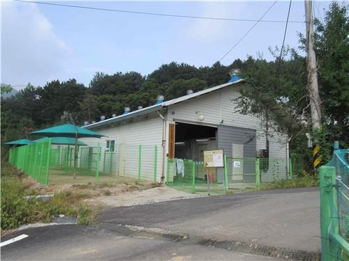 갈 곳 없는 대전 유기동물 보호센터 '어쩌나' - 2