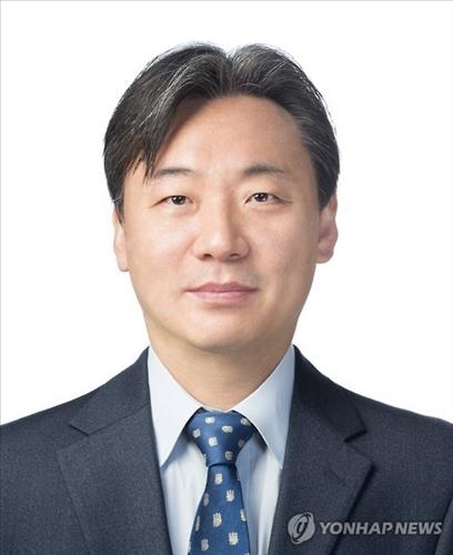 산업부 통상정책국 심의관에 강준하 홍대 교수 출신 임용 - 2