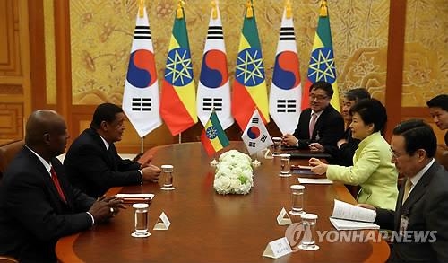 朴대통령, 북한의 아프리카 거점국서 代이은 협력외교 - 2