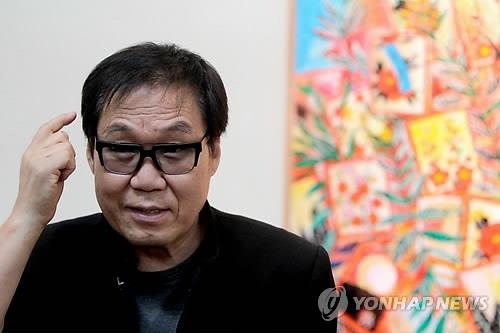 조영남 측 그림 구매자 회유 의혹…검찰 진위 파악 중 - 2