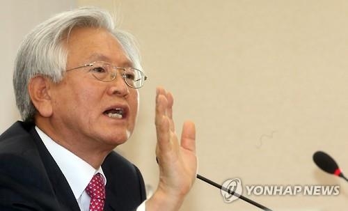 "문재인 공산주의자" 고영주 발언 놓고 날선 법정공방(종합) - 3