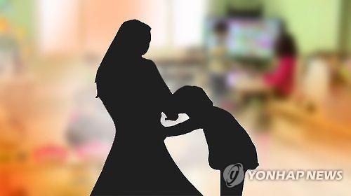 연이은 아동학대에 부모들 뿔났다…1천여만원 모금 - 2