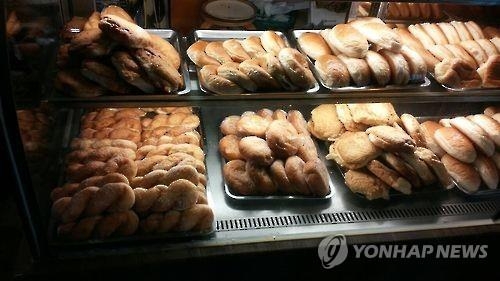 전주 12개 향토빵집 공동전선 구축…협동조합 창립 - 2