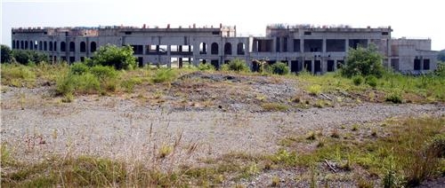 '리조트 건축' 약속 어긴 롯데…울산시민 "투기만 부추겨" - 2