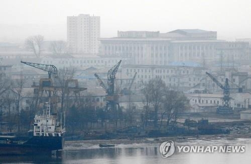 美 대북제재 中소형은행에 직격탄…수십억달러 피해 예상 - 2