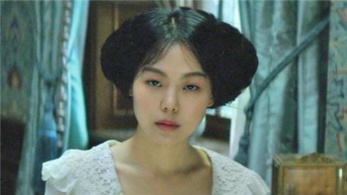 '아가씨' 흥행 돌풍…청불영화 첫 1천만 나올까? - 2