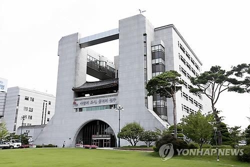 전주시내버스 도착안내 정확도 높인다…400여대 통신단말기 교체 - 2