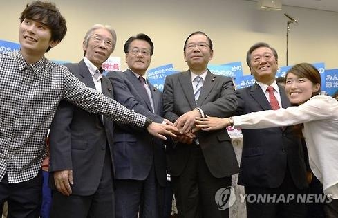 日 야4당 "시민단체공조 안보법 폐지" vs 與 "공산당과 손잡나" - 2