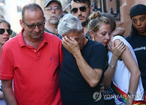 테마파크 일한 대학생·정체성 당당한 게이…올랜도 희생자들 - 3