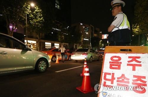 '막가는 교사들' 성폭력·사기·문제유출에 살인까지 - 5
