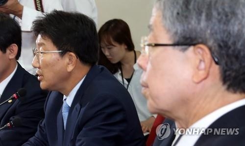 與 내홍 고비 넘자 이번엔 후임 사무총장 인선 '시끌' - 2