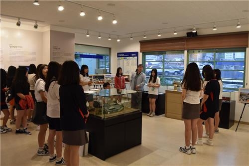일산역 전시관·희망 장난감도서관, 인기 '쏠쏠' - 2