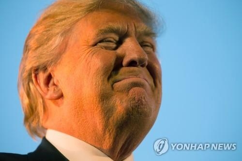 격차 벌리는 힐러리…트럼프에 9∼15%P 앞서·경합주서도 우세 - 4