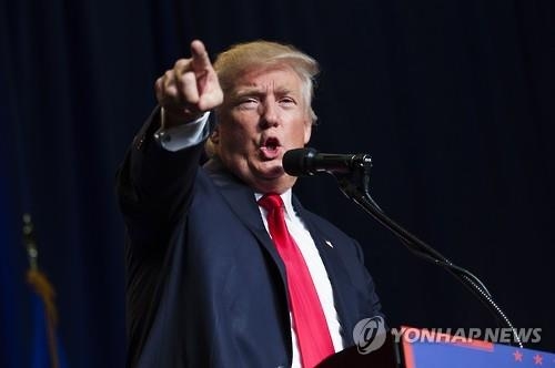 '최악의 일주일' 트럼프 헛발질 행진…美대선 중대 기로에 - 2