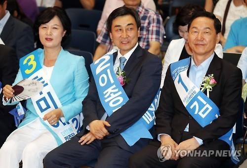 "秋로는 대선패배" "金·李에 위로"…더민주 당권주자 '난타전'(종합) - 2
