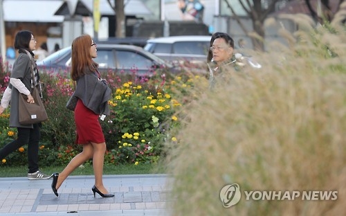 충북 흐리고 쌀쌀…오전 안개 주의 - 1