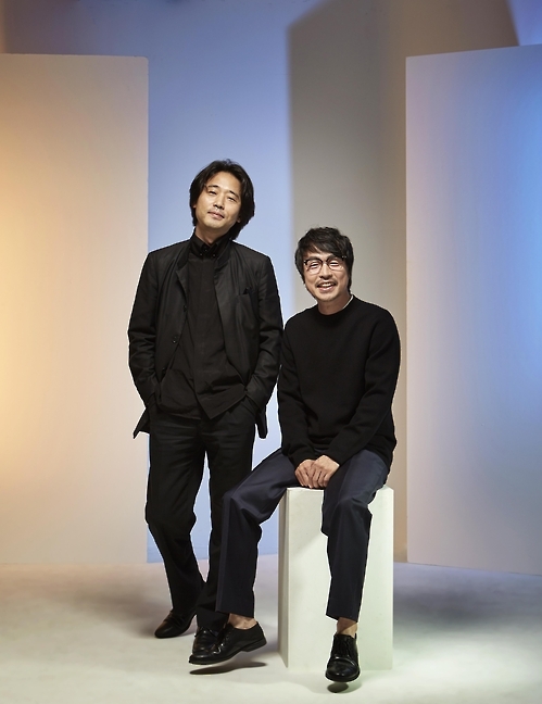 지휘자 구자범(왼쪽)과 연출가 고선웅(오른쪽)