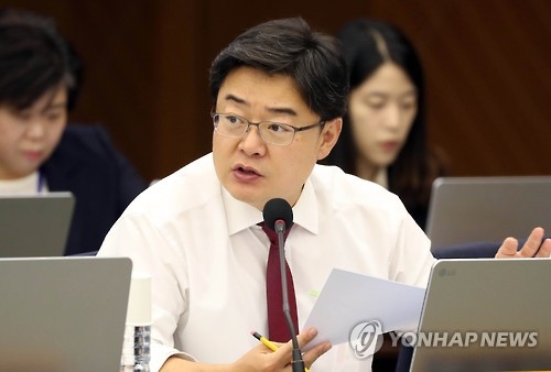 與, 靑개편에 "野 요구 수용한 신속하고 적절한 인사" - 1