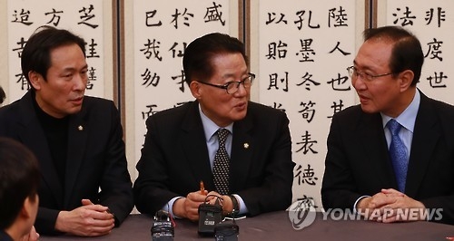 민주당 우상호 원내대표, 국민의당 박지원 비대위원장, 정의당 노회찬 원내대표