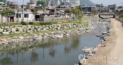 춘천 약사천 모습/자료사진