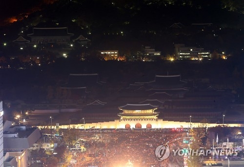 靑 "朴대통령, 국민목소리 엄중함 인식…모든 방안 고심"(종합) - 1